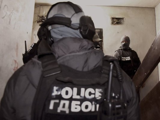 Botevgrad'da Tefeci Çetelerine Ağır Darbe: 'Peevite' ve 'Inket' Gruplarına Baskın