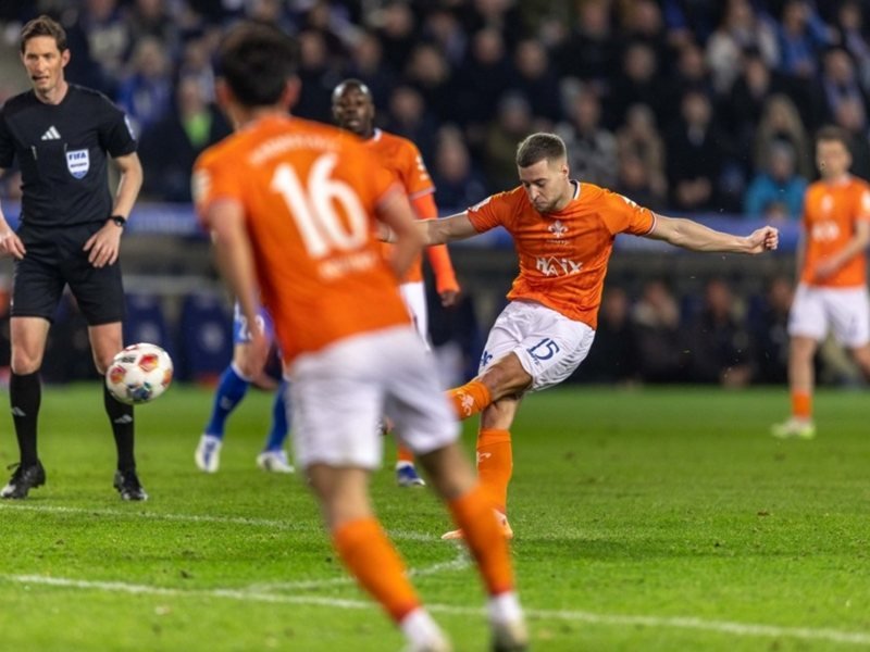 Bulgar Futbolcu Alman Takımında Kaptan Seçildi