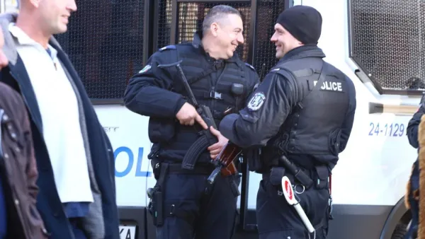 Şumenli Polislerin Örnek Davranışı Sosyal Medyada Fırtına Gibi Esti