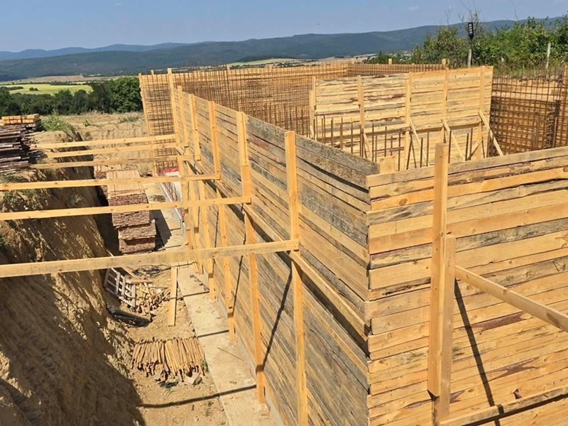 Tushovitsa ve Byala Reka Köylerinde Su Teminatı Çalışmaları Devam Ediyor