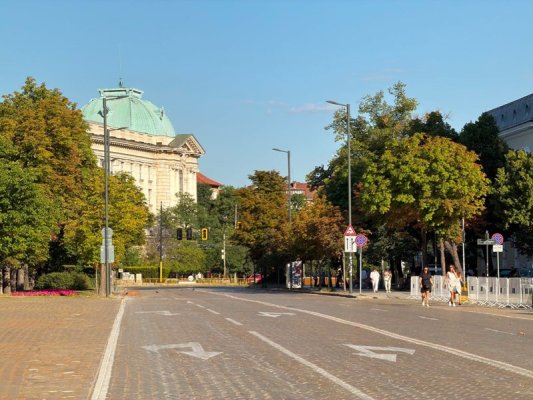 Sofya'da Araç Trafiğine Ara Verildi