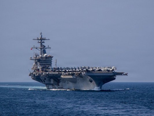 Uçak gemisi 'George Washington', Orta Doğu'da 'Abraham Lincoln'ün yerini alıyor