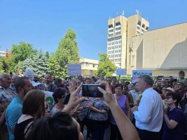Gorna Oryahovitsa Belediye Başkanı için Büyük Tırnova'da Protesto Düzenlendi