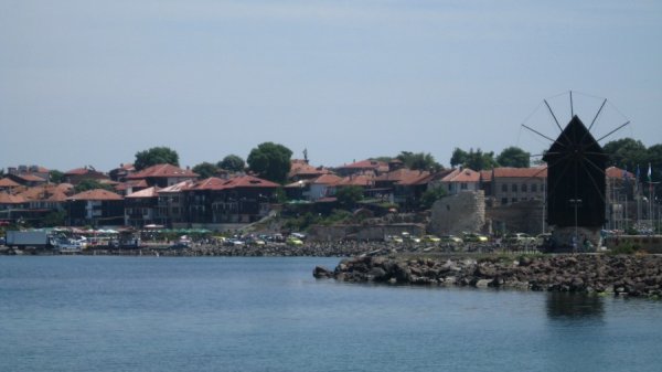 Nesebar'da Ucuz Yemekler due to Turistlerin Akın Akın Gelmelerine Neden Oluyor