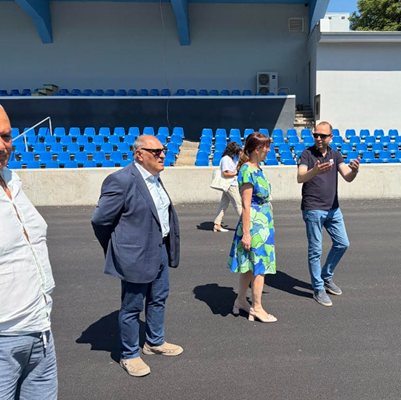 Gençlik ve Spor Bakan Yardımcısı Yuliya Todorova, Köstendil'deki Osogovo Spor Kompleksi'ni ziyaret etti.