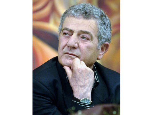 Stefan Tsanev 90 Yaşında: Hiçbir Zaman 'Uygun' Olmayan Şair