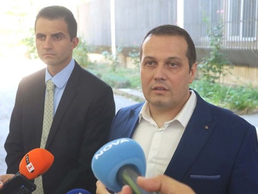 Babası ve Oğlu Yeşil Reçeteli İlaçları Satışa Çıkardı