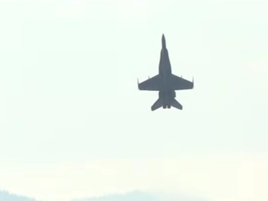 Romanya'da İspanyol Avcı Uçağı Dronu İmha Etti