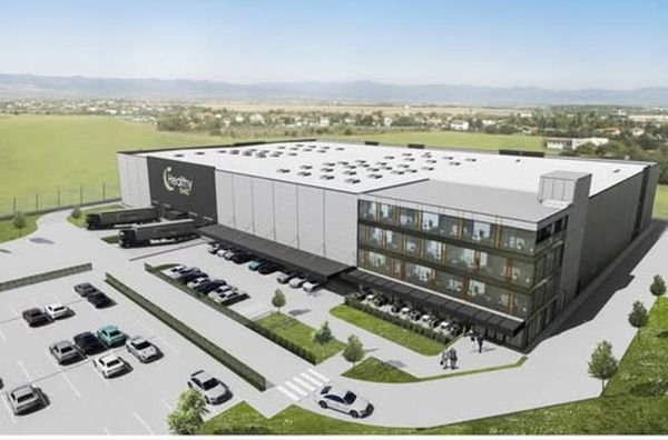 Sofya'da Yeni Fabrika