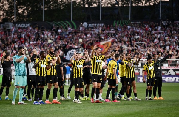 AEK, Levski maçlarının kadrosunu açıkladı