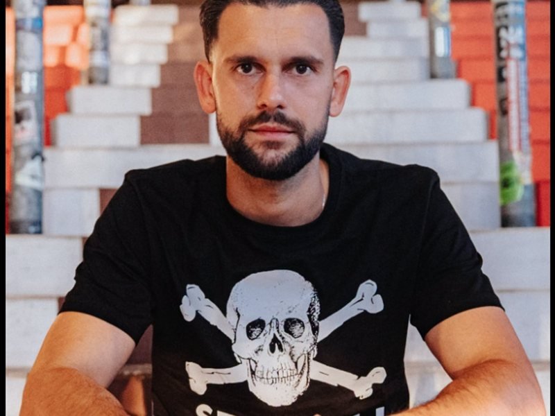 Dimitar Mitov, St. Pauli Maçında Yedek Soyundu