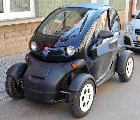 Sofya'da Elektrikli Minik Arabalar