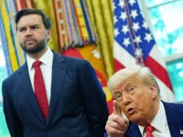 Trump: Hürmüz Boğazı'nın Tam Kontrolü Bizde, İran Harabe Döndü