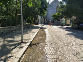 Plovdiv'de Su Krizi: Kim Su Faturasını Ödeyecek?