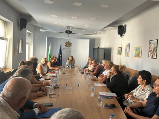 Bulgaristan'da Çocuk Gelişimini İzleme Araçları Tartışıldı