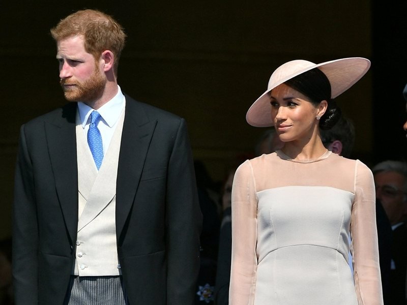 Meghan'ın telefon numarası İngiliz annelerin sohbetinde ortaya çıktı