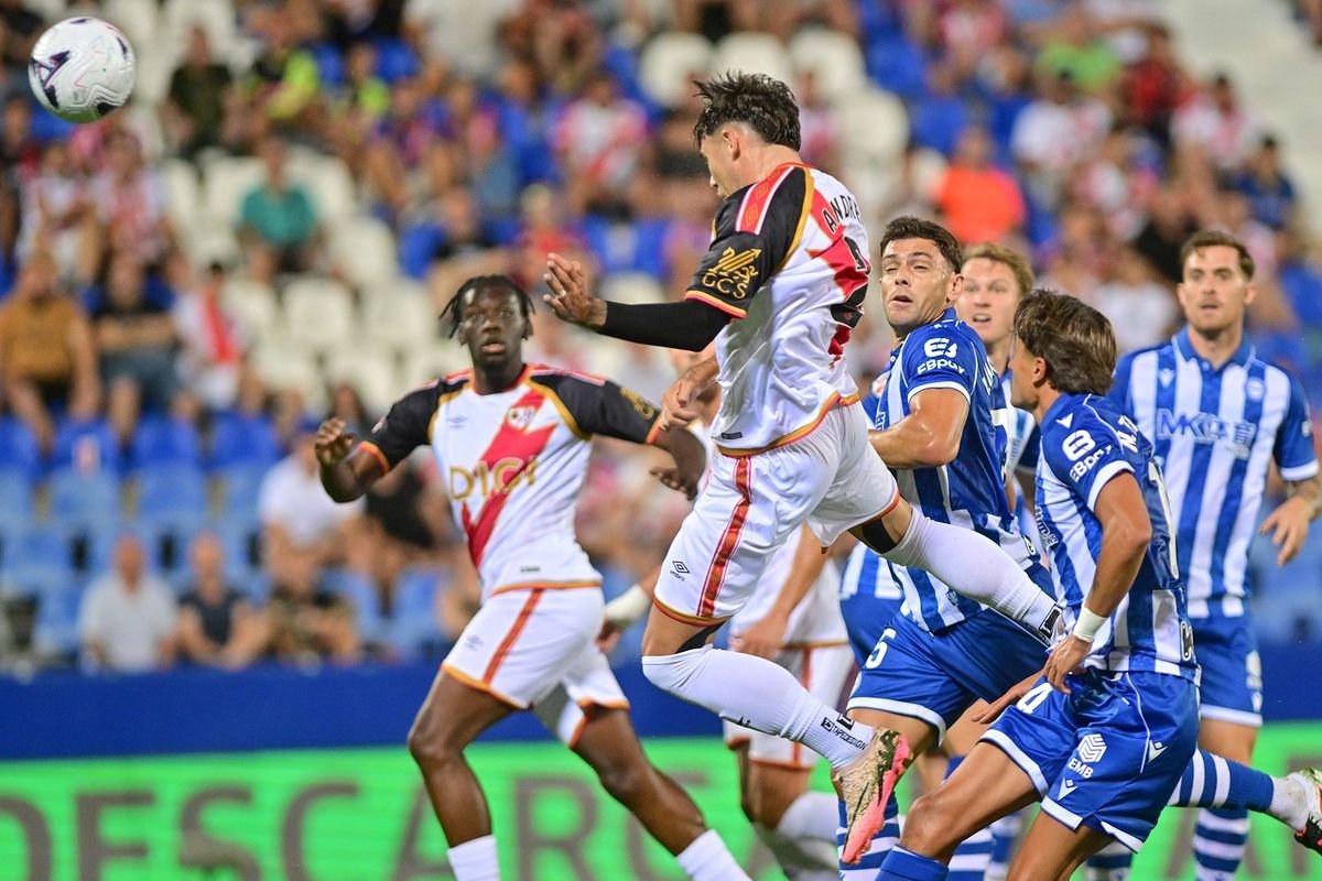Rayo Vallecano, Sezonun İlk Galibiyetini Kaçırdı
