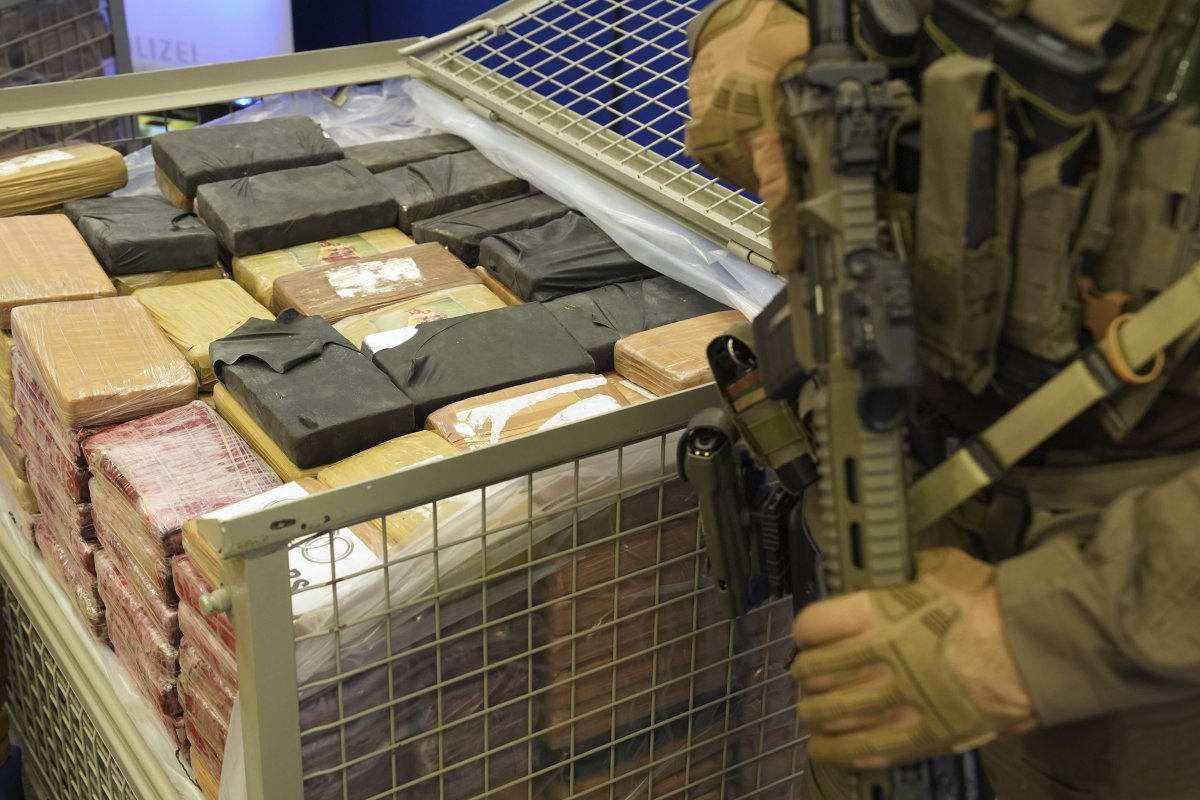 Bulgaristan'da Değil, İngiltere'de 232 Milyon Sterlin Değerinde Kokaın Ele Geçirildi