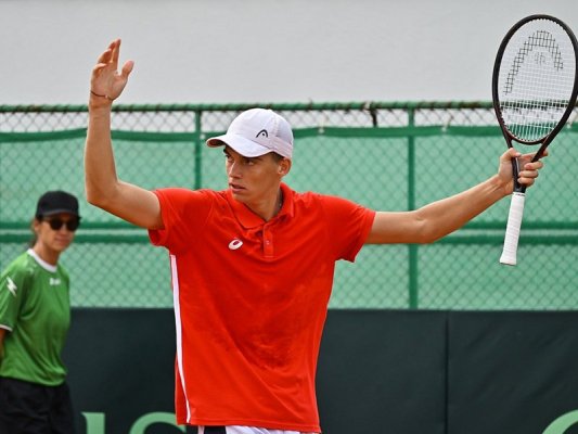 Bulgar Tenisçi Piotr Nesterov Kariyerinin 9. Şampiyonluğunu Kazandı