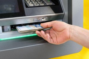 Bulgaristan'da Maaşlar Artıyor: En Yüksek ve En Düşük Ücretli Sektörler Hangileri?