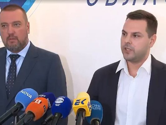 İki Kişi Kredi Borcu Olmadığını Bilerek İnsanları Soydu