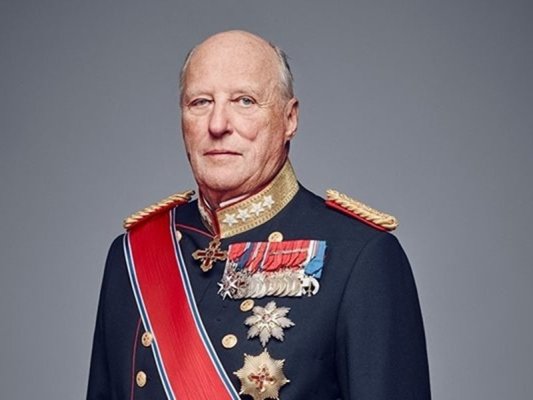 Norveç Kralı Harald Hastanede