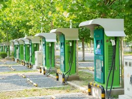 Çin'de Elektrikli Araçlar için Şarj Noktaları 23,68 Milyona Ulaştı