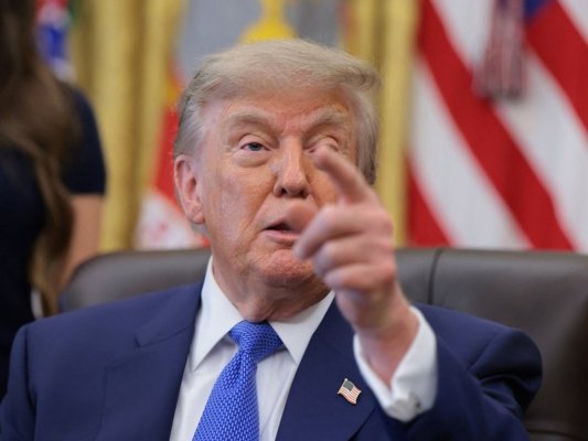 Şirketler Trump'ın Paylaşımlarına Hızlı Erişim İçin Aylık 100 Bin Dolara Kadar Ödeme Yapıyor