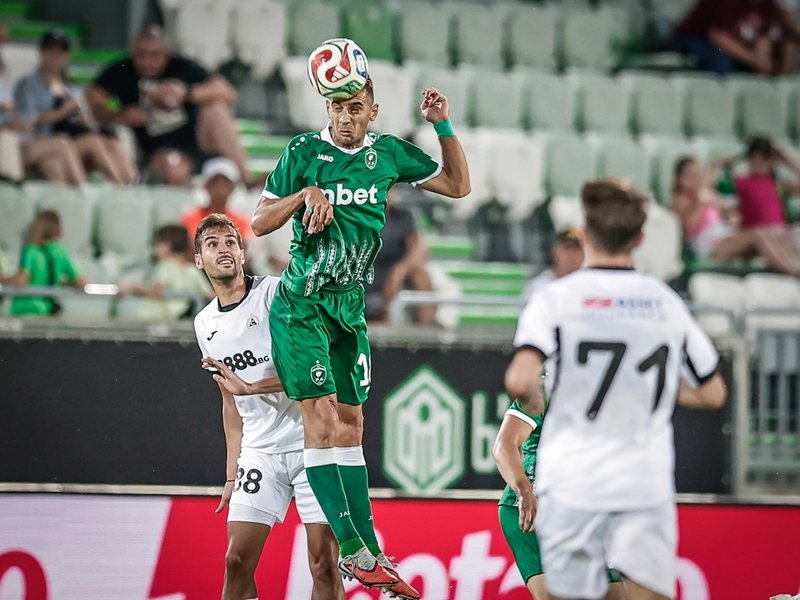 Ludogorets, şampiyonluğu Dünya Kupası'nda forma giyen üç isimle geri almanın peşinde