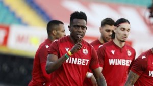 CSKA'ya 2.5 Milyon Euro'luk Dev Teklif! James Eto'o Karabağ Yolunda