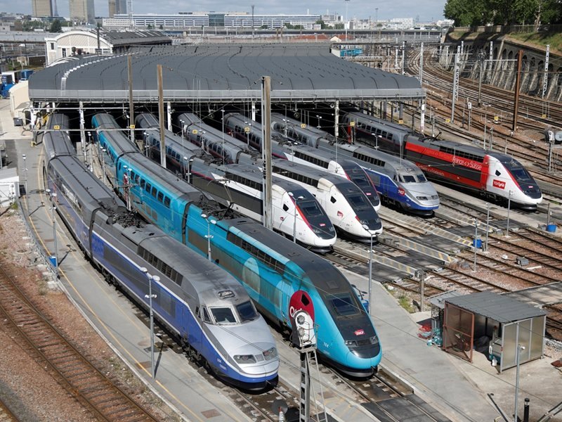 Almanya'da Demiryolu Çalışanları Sendikası Greve Gidebilir