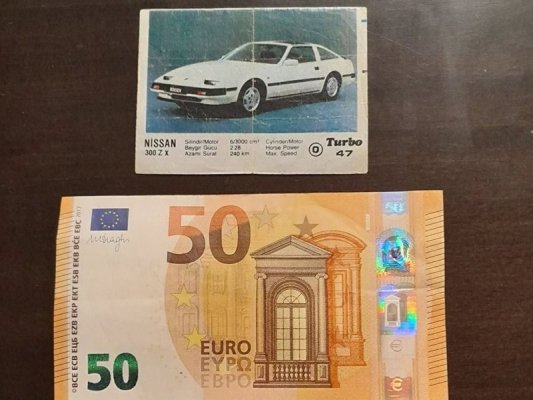 Türkçe Başlık: Eski 'Turbo' Düdüklerinin Koleksiyon Kartları 12 Bin Euro'ya Kadar Alıcı Buluyor