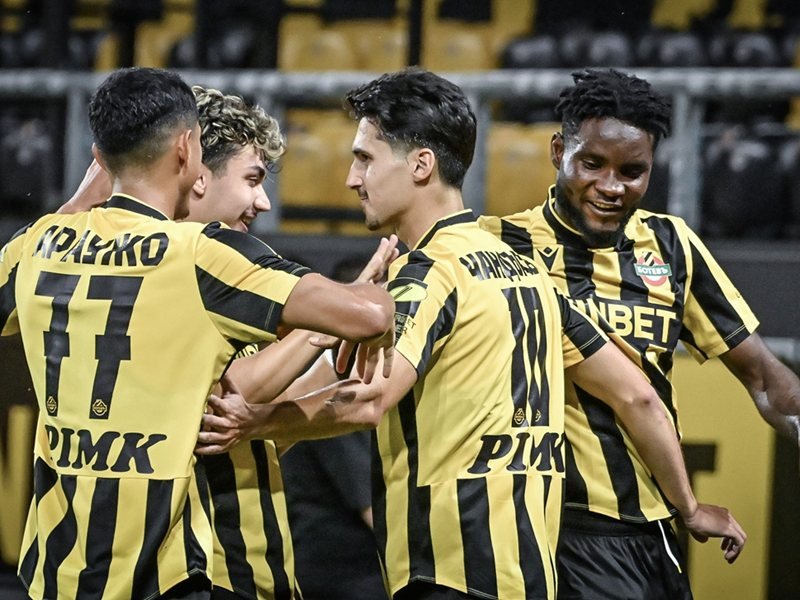 Botev Plovdiv, Çerni More'yi 1-0 Yendi: Chandırov Eski Takımına Şut Çekti