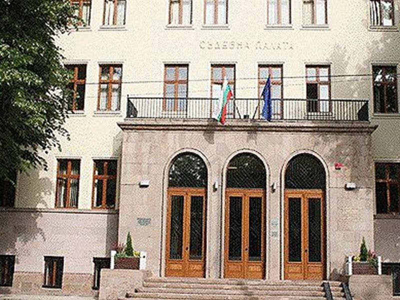 Pazardzhik'te polise saldıran üç zanlı tutuklandı