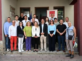 Avrupa'da Sesini Duyuracak: Çvetelina Penkova Starazagora'da Bilgilendirme Merkezi Açtı