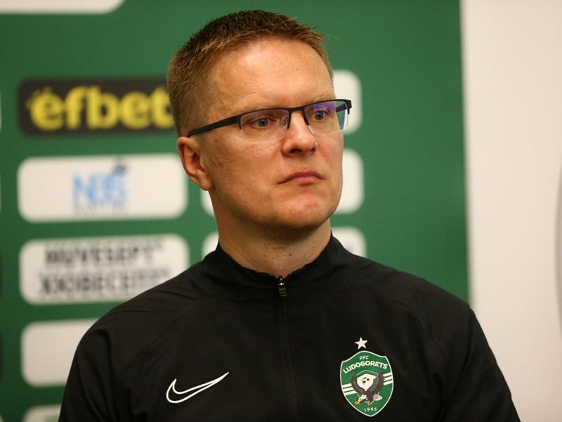 Ludogorets'in eski hocası Azerileri Şampiyonlar Ligi'ne taşıdı, Botev'in eski yıldızı da fileleri havalandırdı