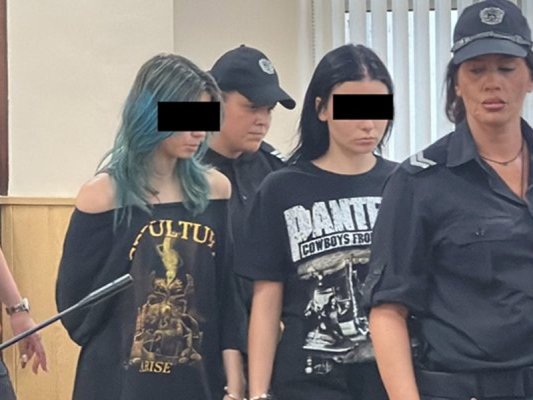 17 Yaşındaki Kızın Komşuları: İyi Bir Kızdı, Son Zamanlarda Değişti