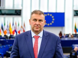 Emil Radev: Yotova'nın komitesinde farklı insanları istemesi ulusun birleştiricisinin niteliklerini gösteriyor