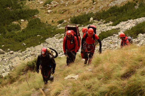 Balkan Dağları'nda Turist Kadın Hayatını Kaybetti