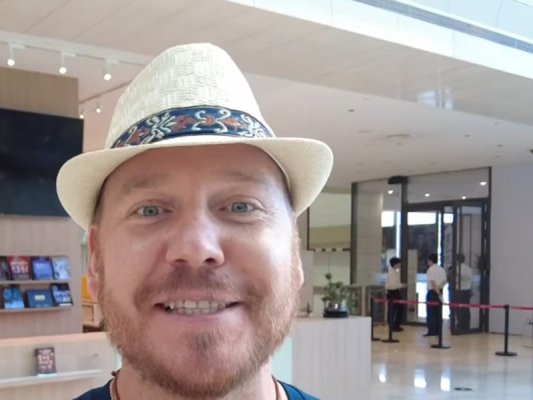 Pavel'in Çin Maceraları: Tienciao Sahne Sanat Merkezi