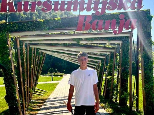 Dimitır Kismetov Australian Open'da İlk Finaline Ulaşıyor