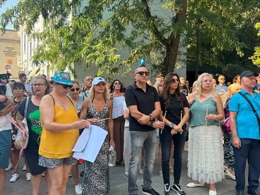 İnsanlar Georgi Kuzev'in ölümü için adalet istiyor.