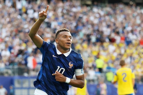 Mbappe Altın Top için kararlı sözler söyledi