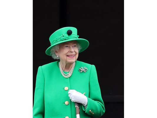 İngiltere, II. Elizabeth'in Vefatının 4. Yıl Dönümünde Anıyor