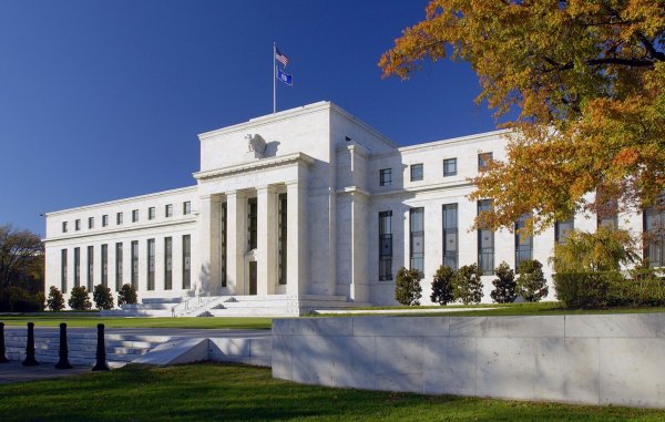 Trump Fed'e patladı: faizler 1%'e düşmeli - ve hemen