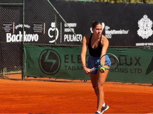 Dokuz üst üste galibiyetin ardından Bulgaristan'ın 1 numarası Elizara Yaneva Filibe'de de finale yükseldi