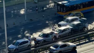 Sofya'da Tsarigradsko Şosesi'nde Zincirleme Kaza: Trafik Kilitlendi