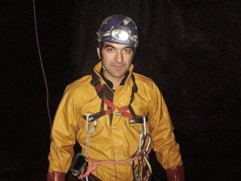 Okolchitsa altında öldürülen 15 yaşındaki çocuğun babası oğlunun cesedinin exhumasyonunu istiyor