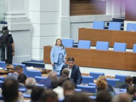 Denitsa Saçeva: Asgari ücret öngörülebilir kurallara göre belirlenmeli, siyasi konjonktüre göre değil