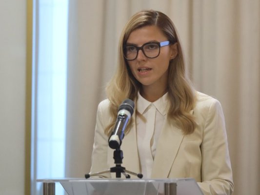 Velislava Petrova: Balkanlar kendi geleceklerini kendileri belirlemeli